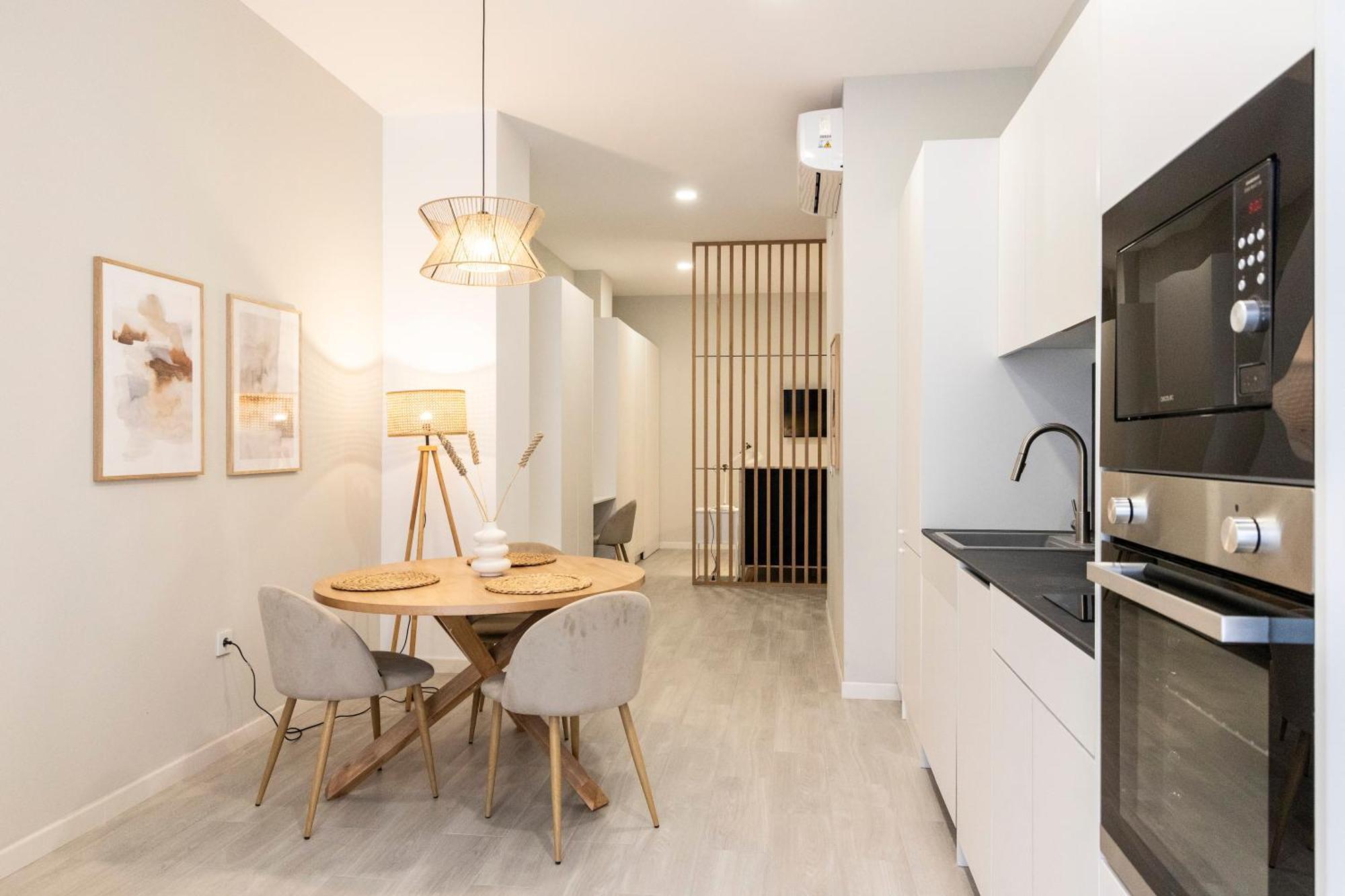 Favara Suites A By Concept Flats Valencia Exterior photo
