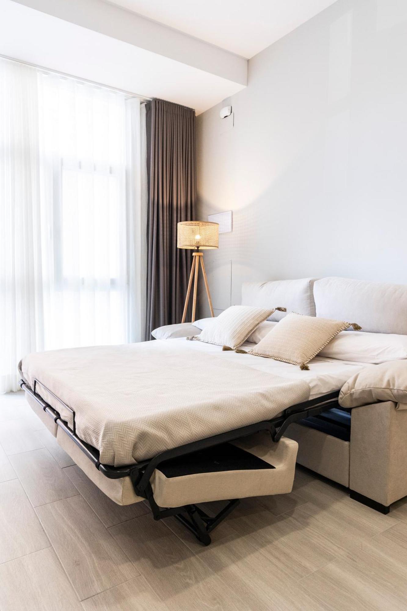 Favara Suites A By Concept Flats Valencia Exterior photo