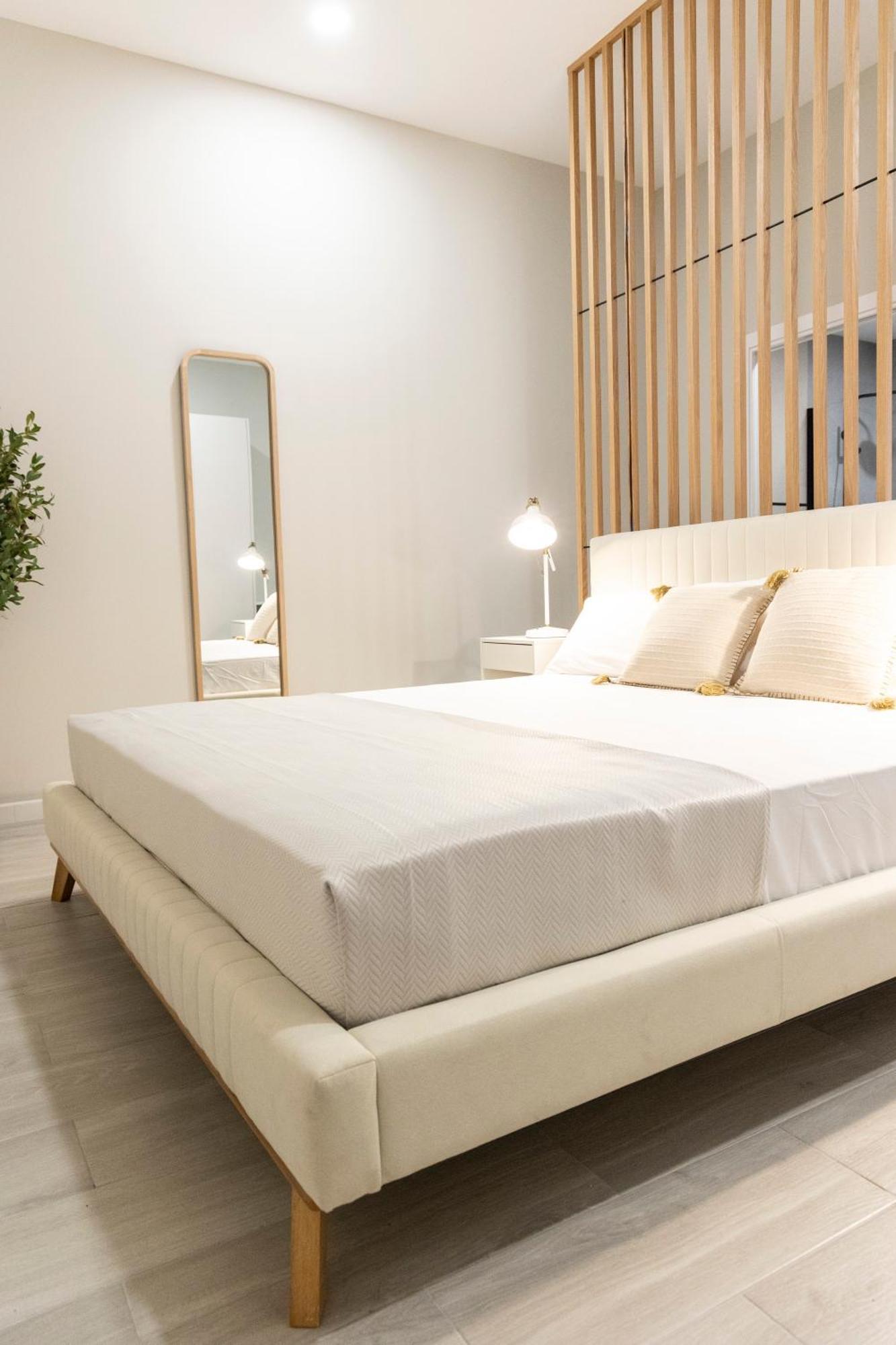 Favara Suites A By Concept Flats Valencia Exterior photo